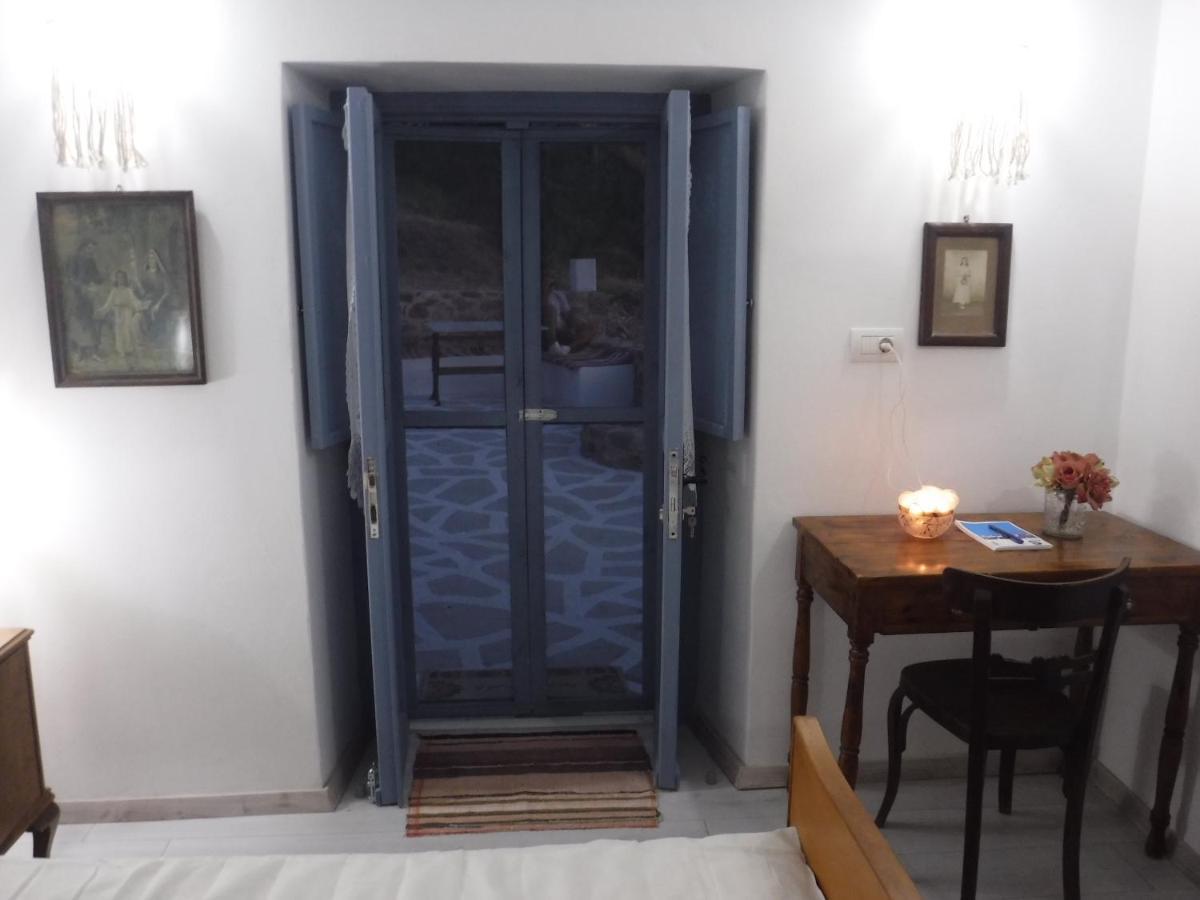 The Aegean Blue Country House Old Milos Lagoudi Zia Екстериор снимка